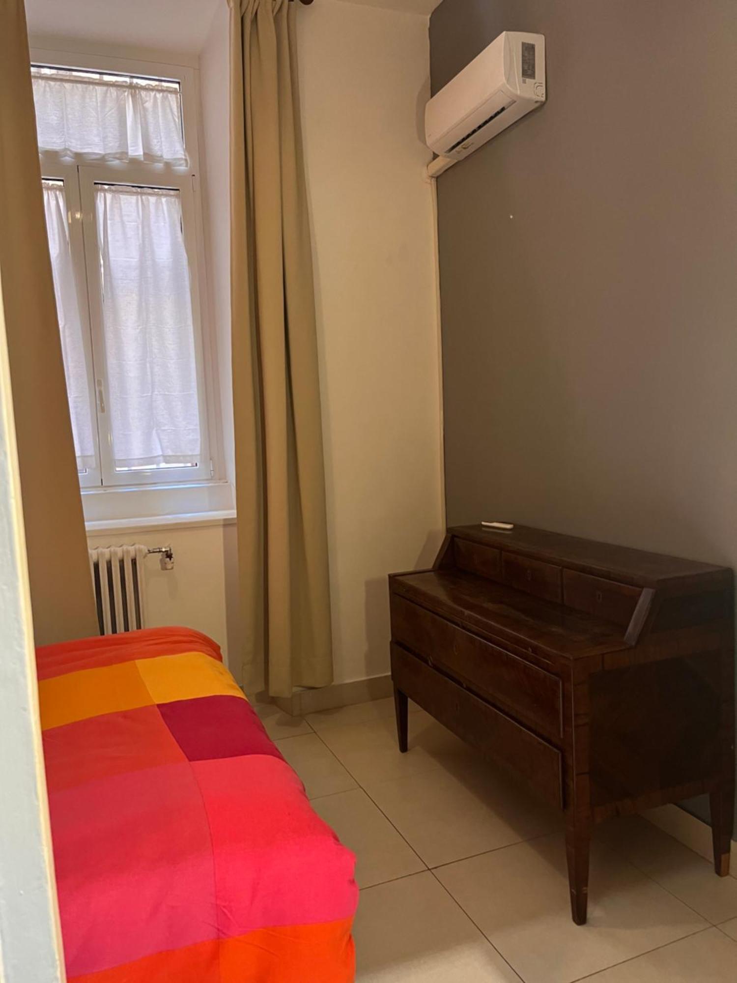 Casa Benso - Near Vatican City And Navona Square โรม ภายนอก รูปภาพ