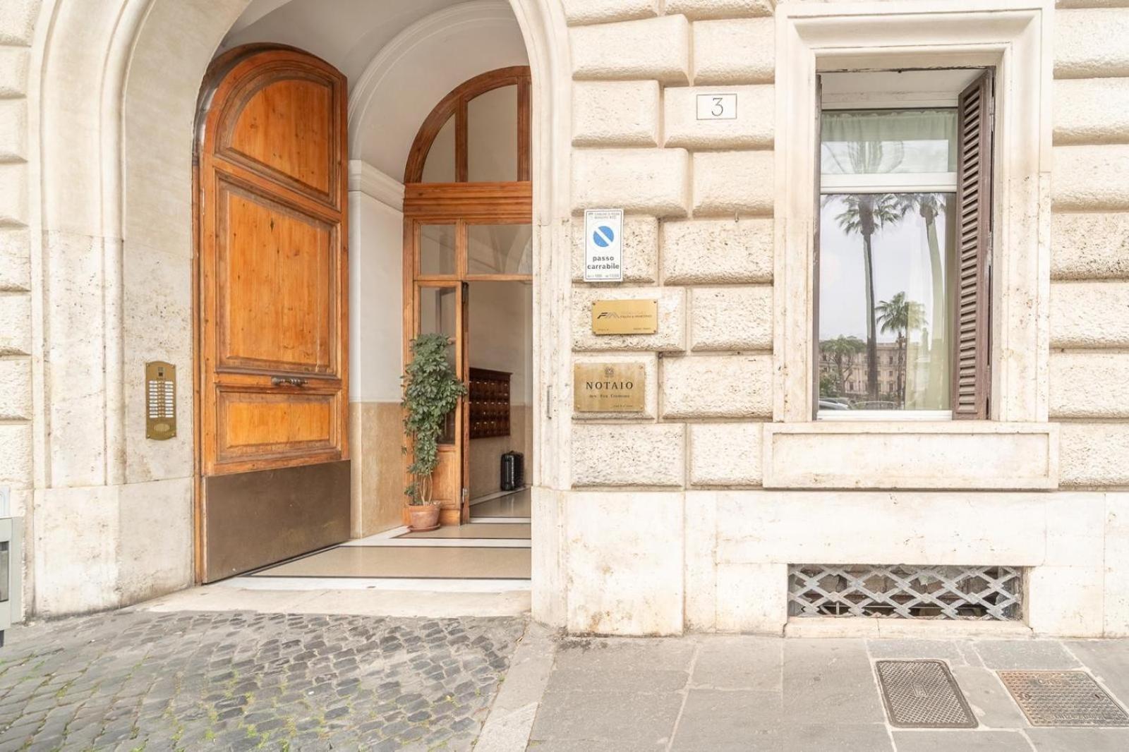 Casa Benso - Near Vatican City And Navona Square โรม ภายนอก รูปภาพ